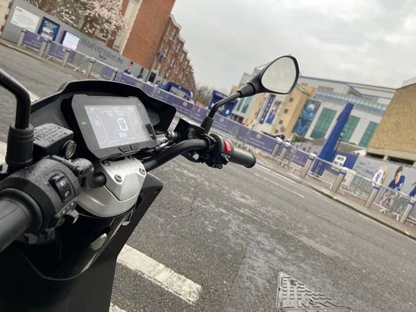 Commuter special: Piaggio MP3 300 Sport and Piaggio 1 electric scooter review