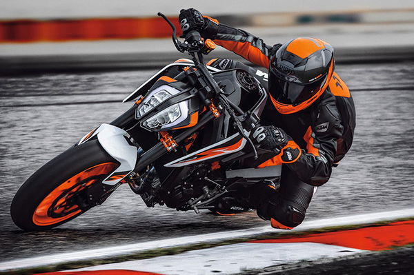 KTM 890 Duke R