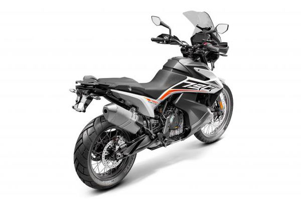 KTM 790 Adventure and Adventure R - full details