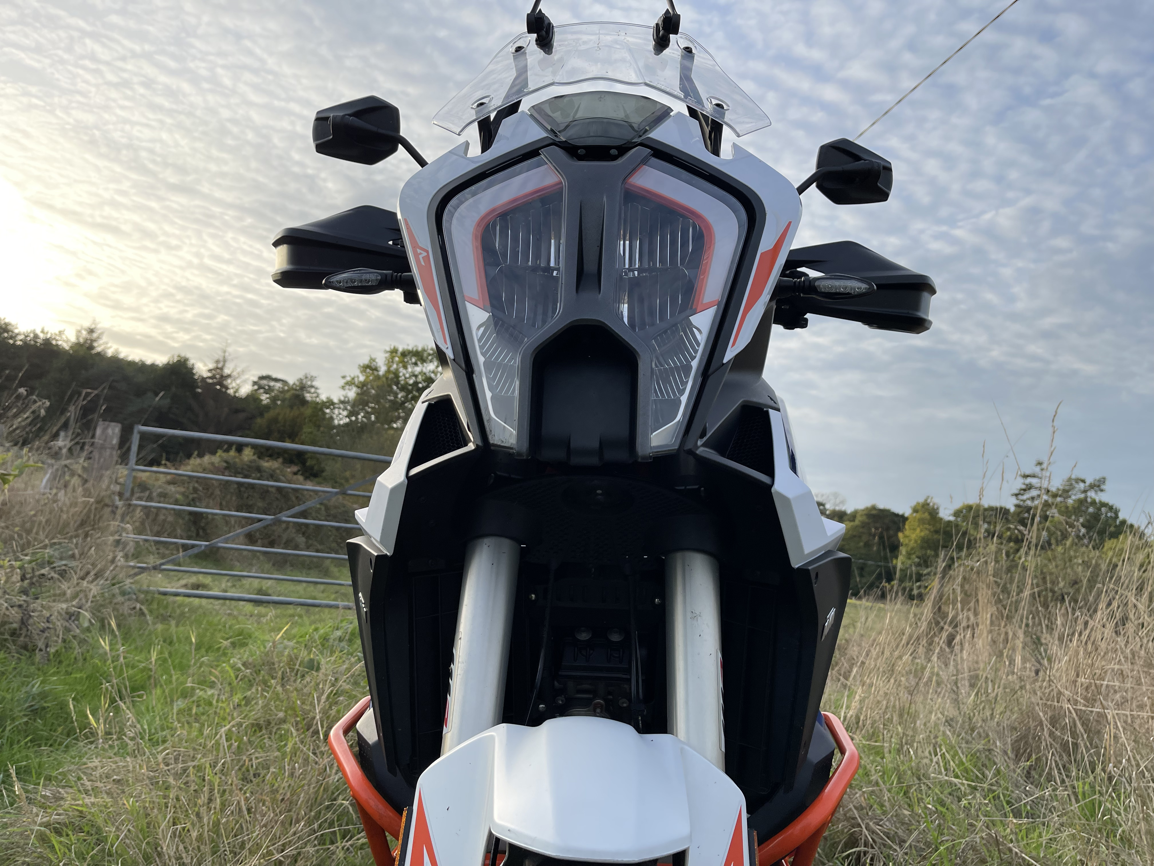 Ktm managed to design a headlight that looks worse than the r1300gs :  r/Motorrad