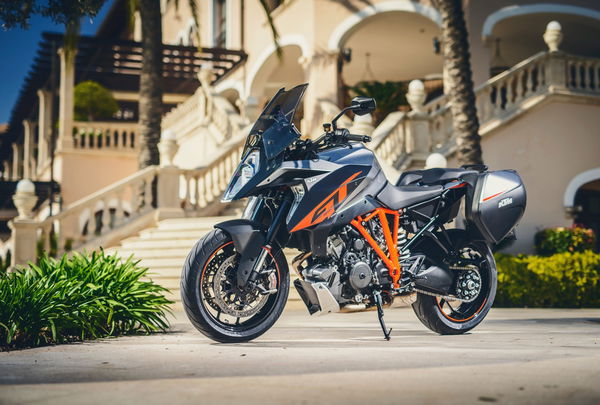 KTM 1290 Super Duke GT