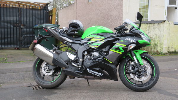 Kawasaki ZX-6R Ninja Review 