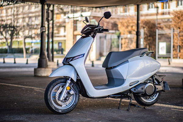 Kymco Ionex I-ONE.jpg