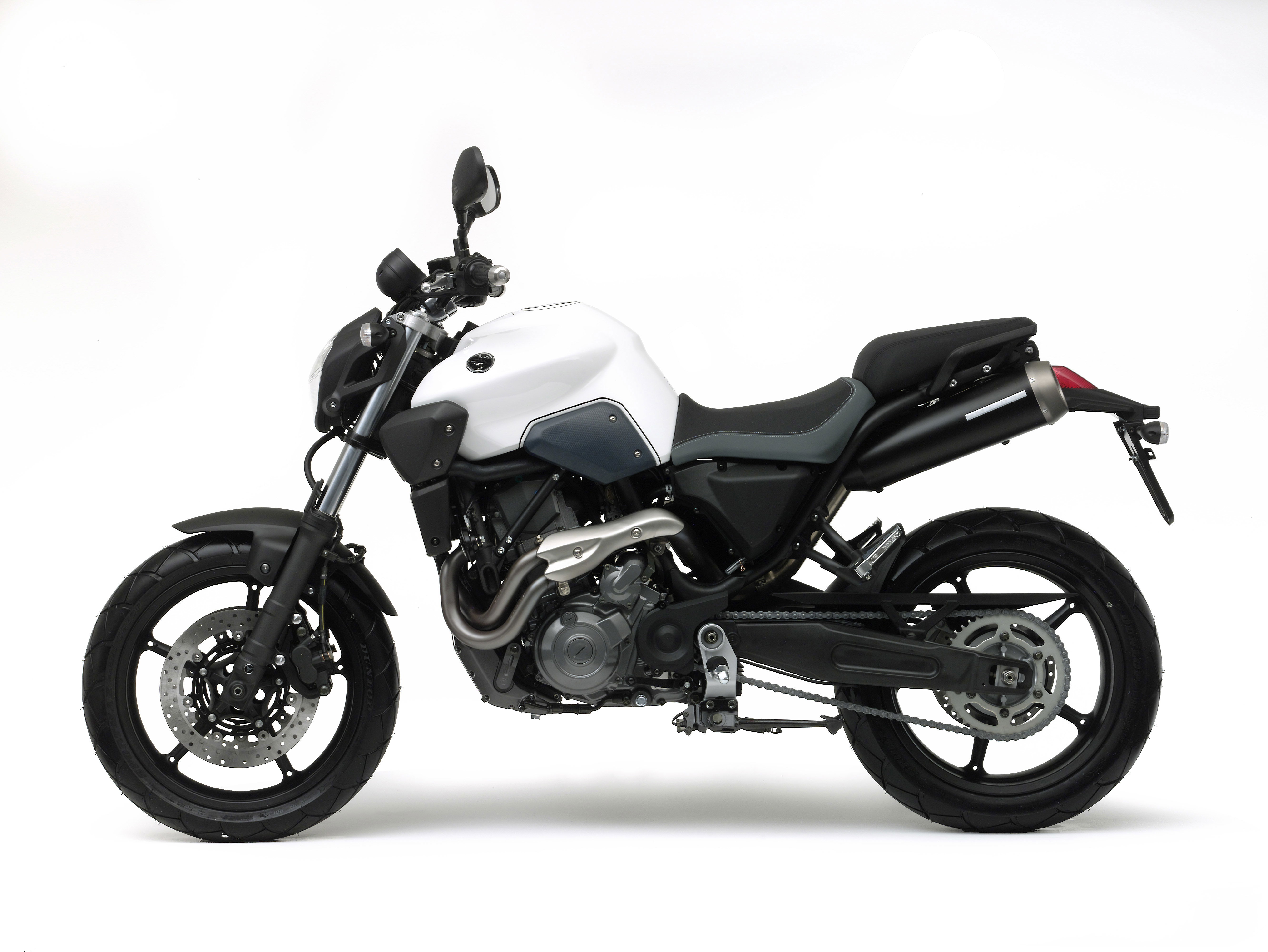 Yamaha mt top model hotsell