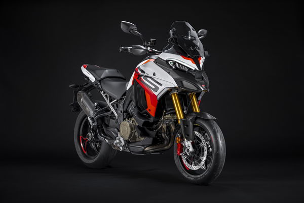 Ducati Multistrada - V4 RS - front