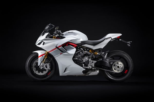 Ducati Supersport 950 S