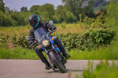 Royal Enfield Meteor 350 video review