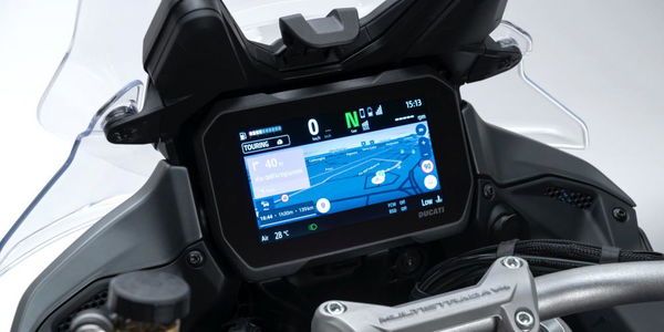 Ducati Multistrada V4 dash