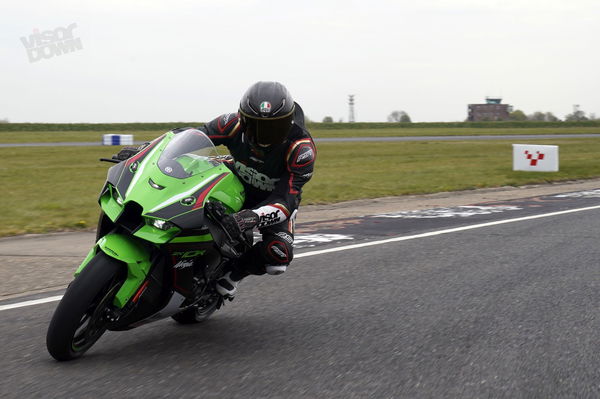 Ninja ZX-10R Visordown Review