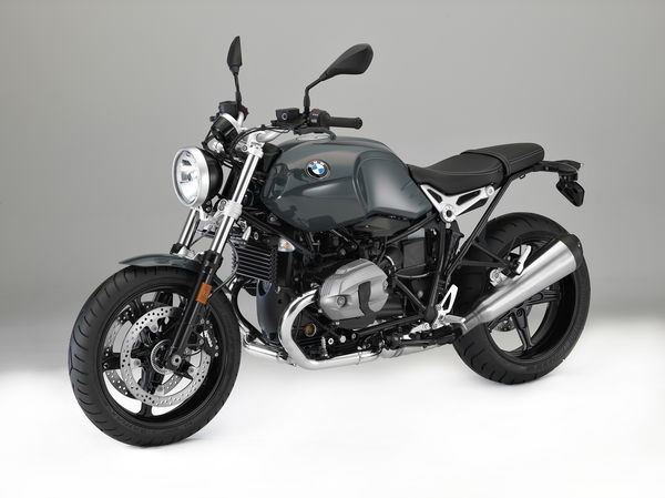 BMW reveals two new members of R nineT family