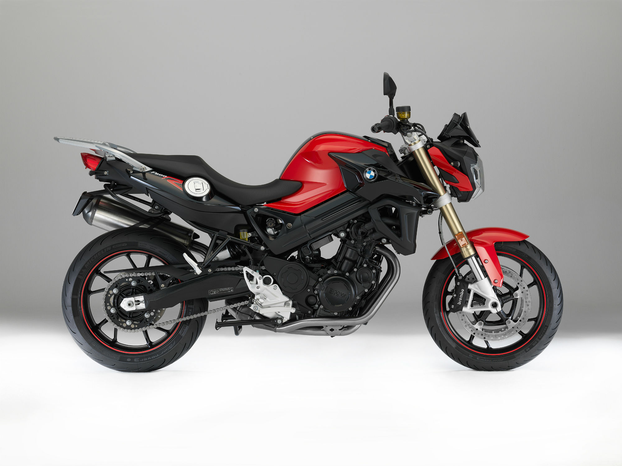 Updated BMW F800R and F800GT revealed