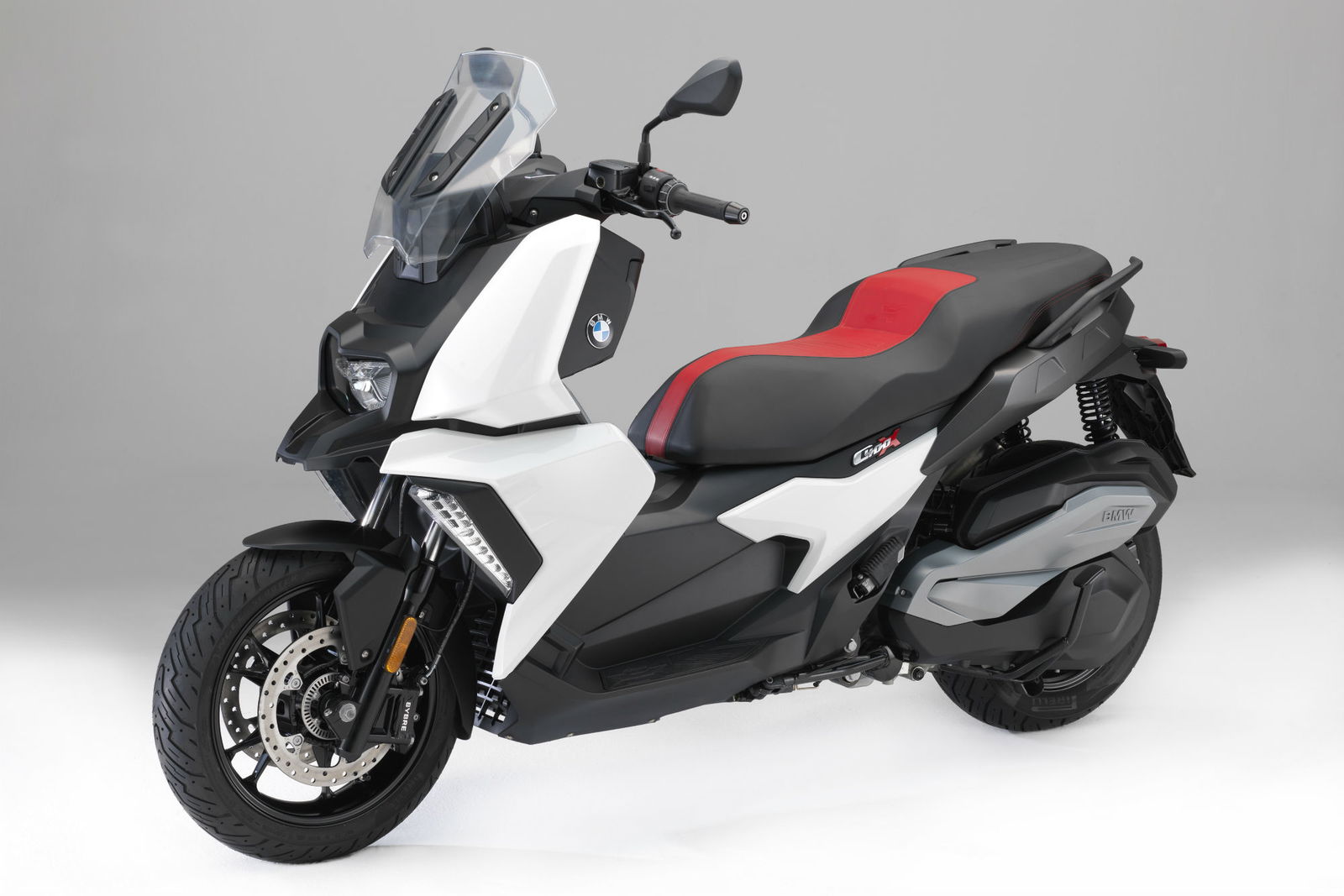 BMW’s new 400-class scooter