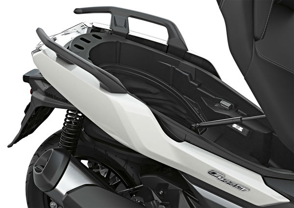 BMW C400 GT underseat Kevlar flap