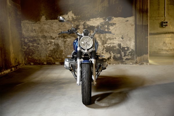 BMW R nineT /5 motorcycle