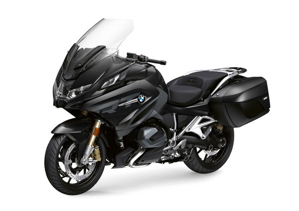 BMW Motorrad announce MY2022 new motorcycle model revisions