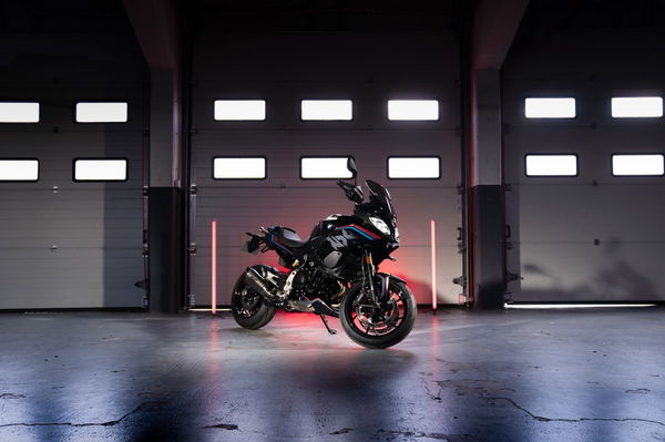 The BMW F 900 R M-Edition