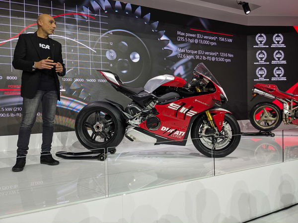 Panigale V4 SP2 30° Anniversario 916