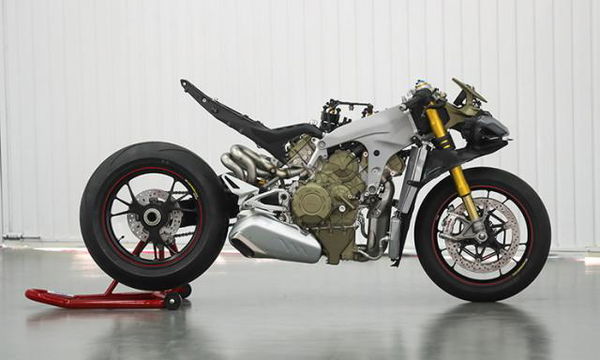 Ducati Panigale V4 production begins