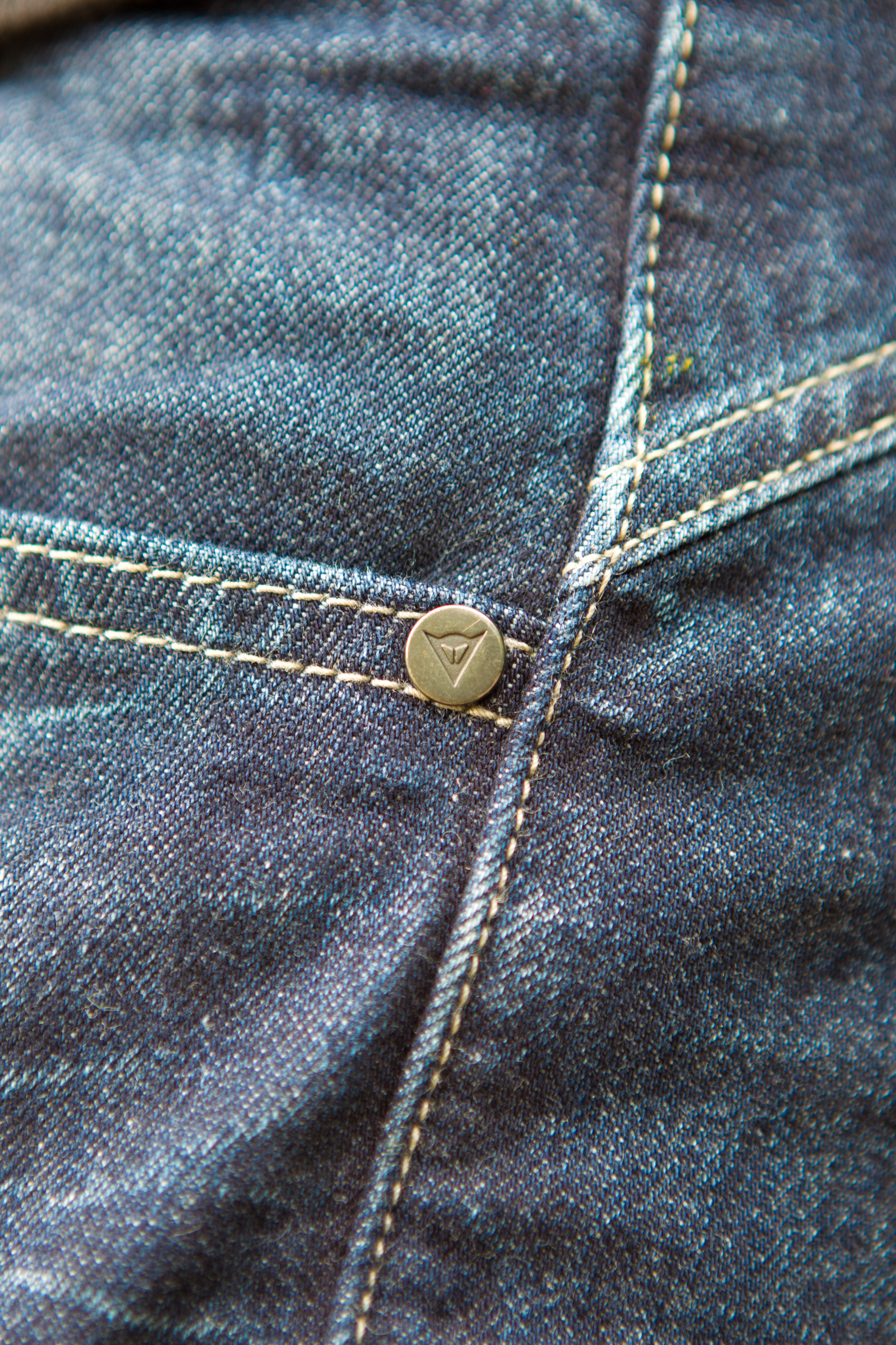 Dainese Bonneville jeans details