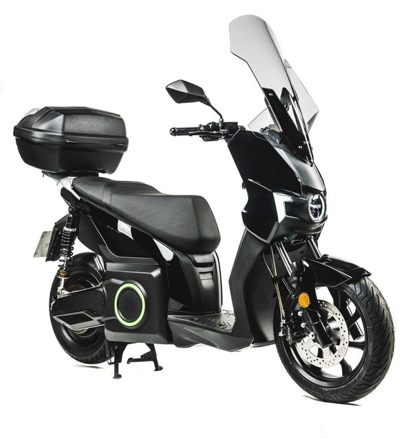 Silence E-moto scooters