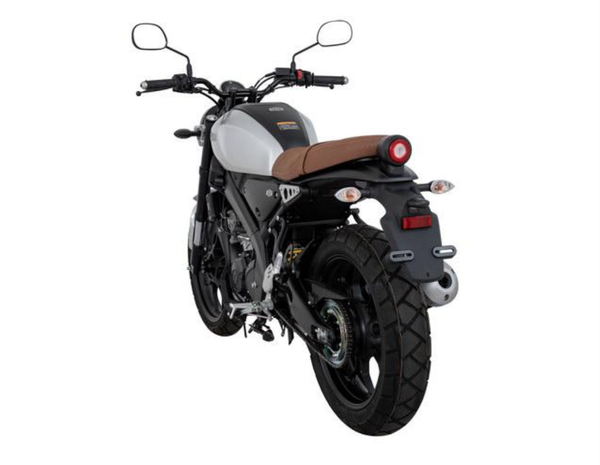 ​ Yamaha XSR155​