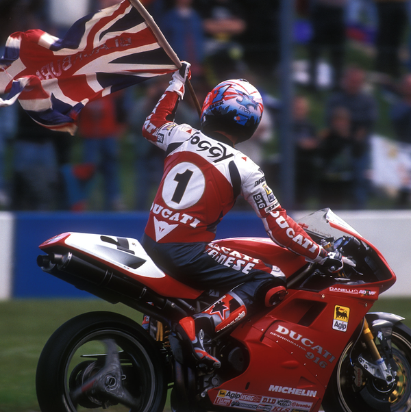 Carl Fogarty - Ducati 916