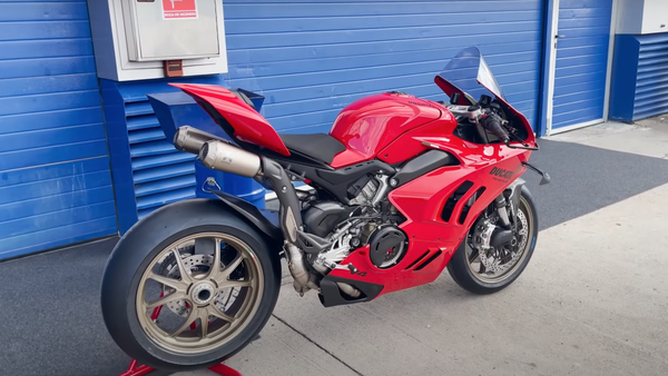 Panigale v4 2022