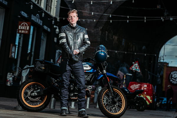 Spada motorcycle clothing