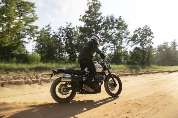 Intermot 2018: 2019 Triumph Street Twin and Street Scrambler