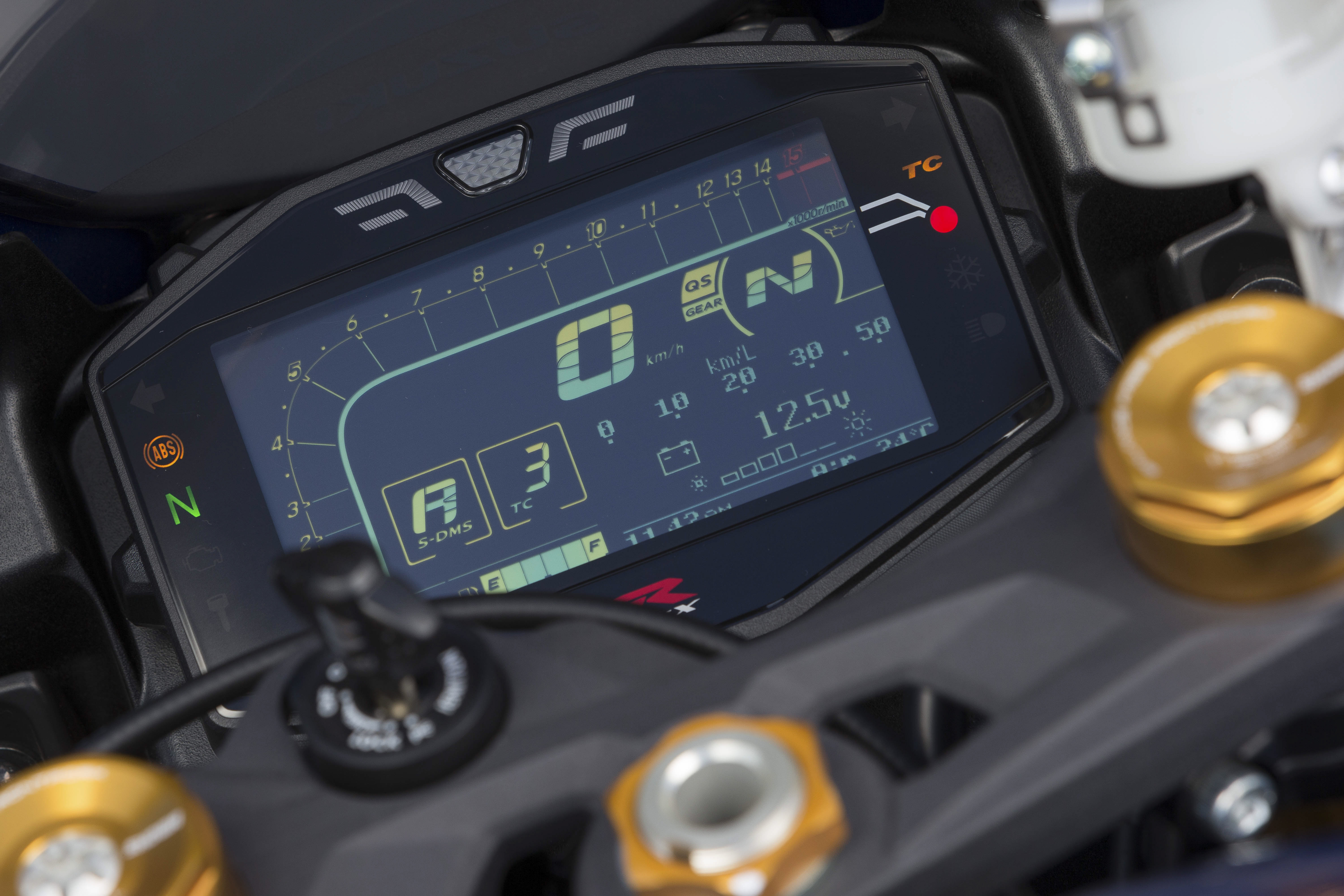 First ride: Suzuki GSX-R1000R review