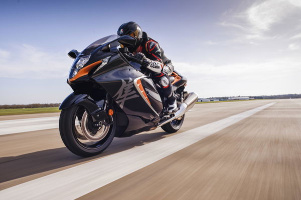 2021 Suzuki Hayabusa visordown review