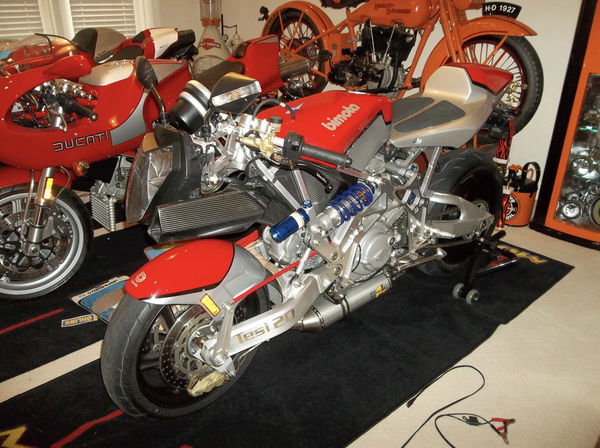 Yamaha FZR400