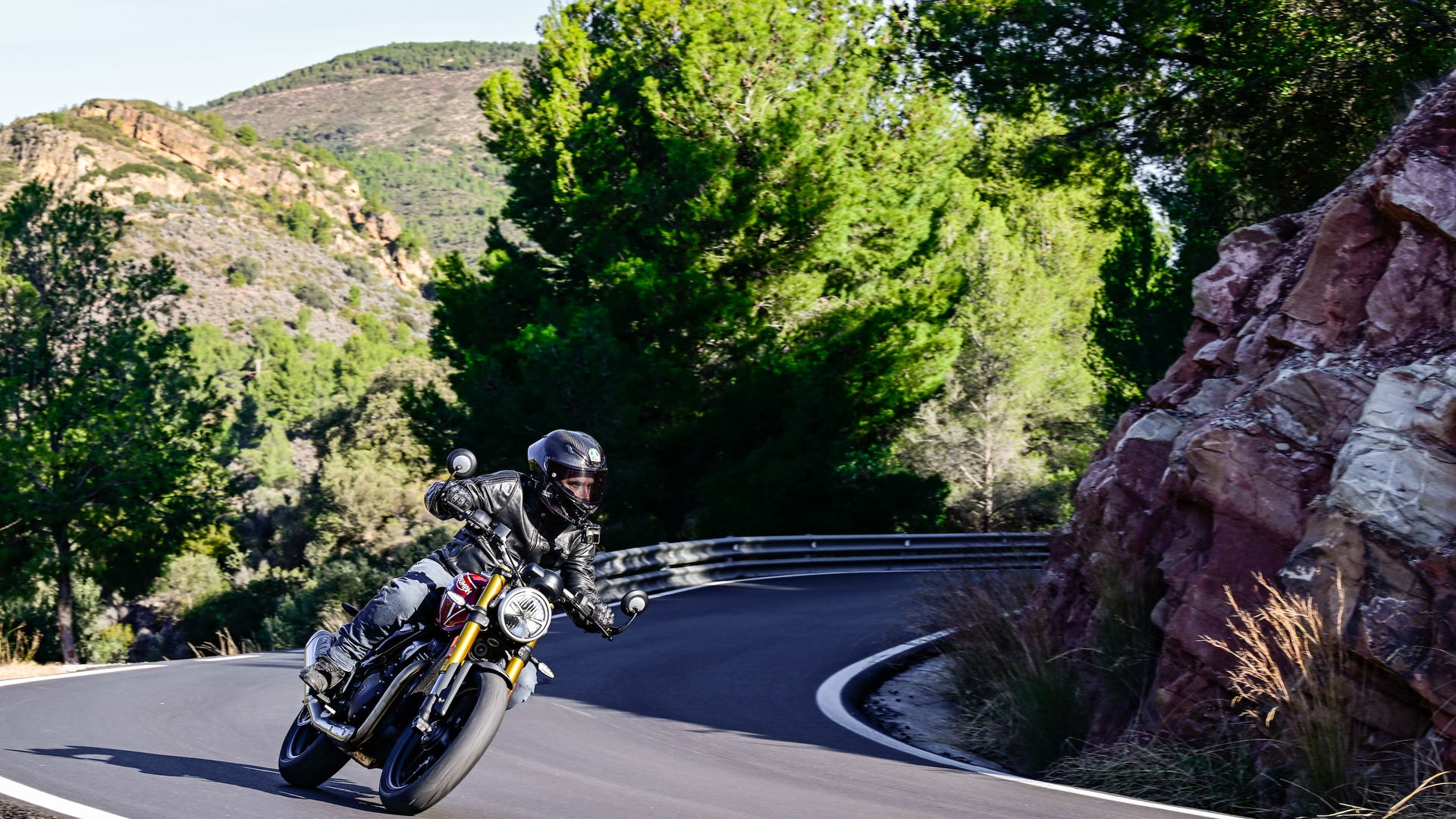 Triumph Speed 400 and Scrambler 400 X Review: Are Hinckley's A2 Bikes Any Good?