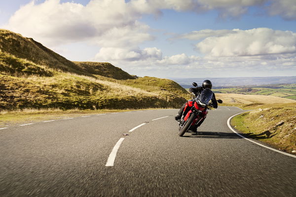 Tiger 850 Sport - Hero Riding