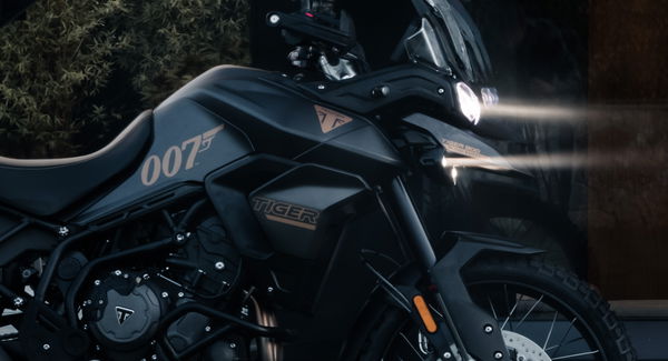 Tiger 900 Bond Edition