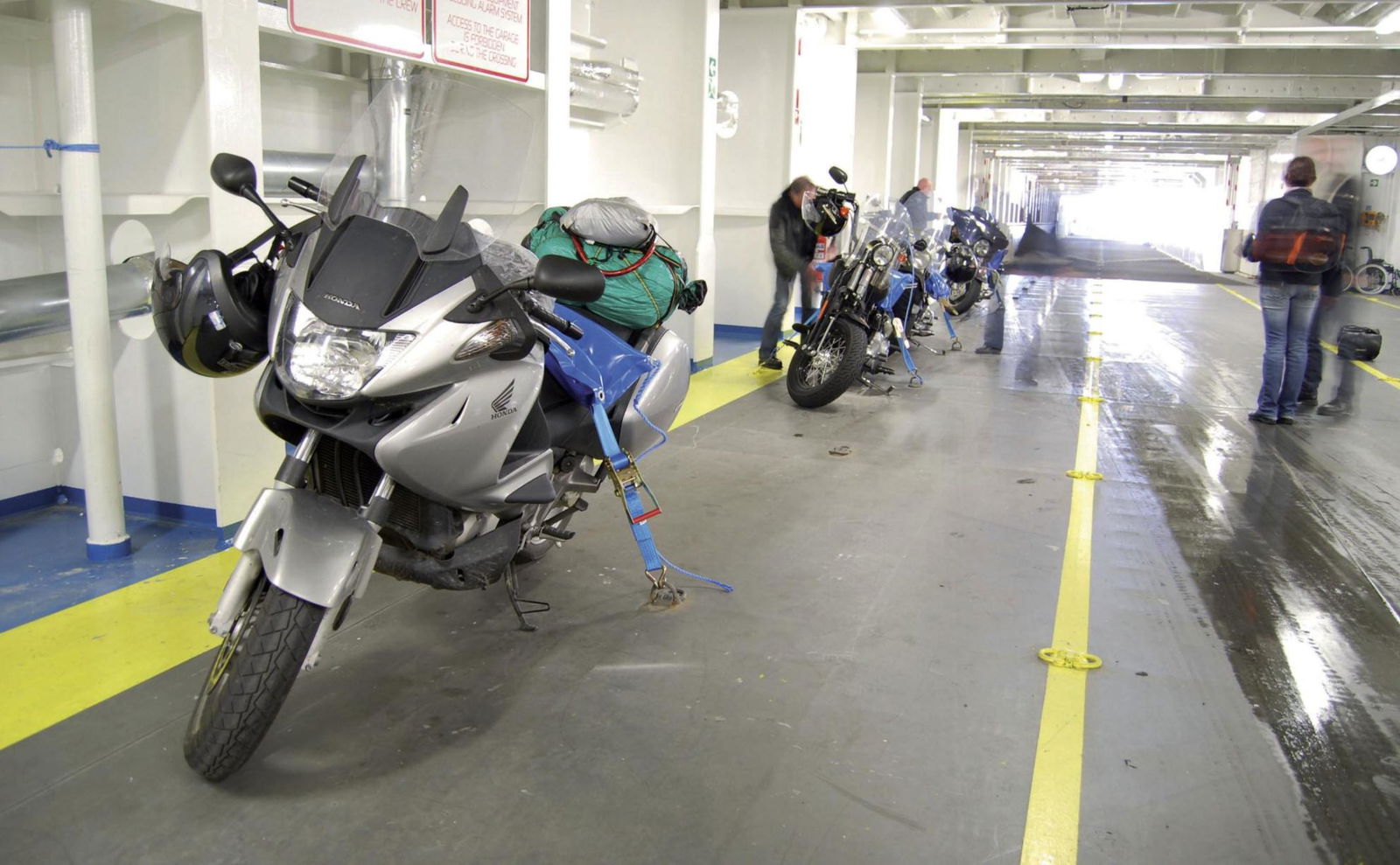Touring-Brittany-by-motorcycles