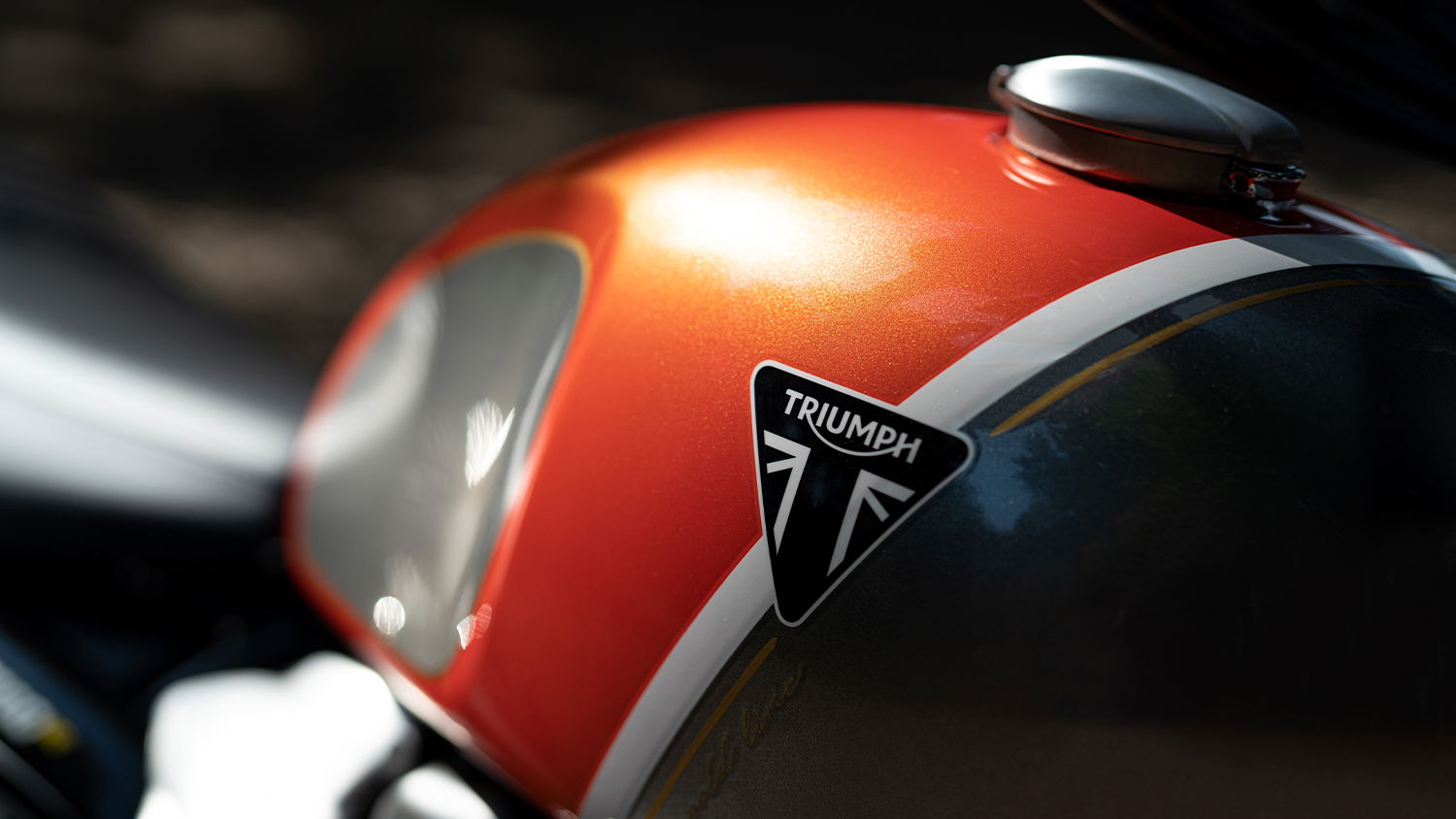 Triumph Gold Line badge