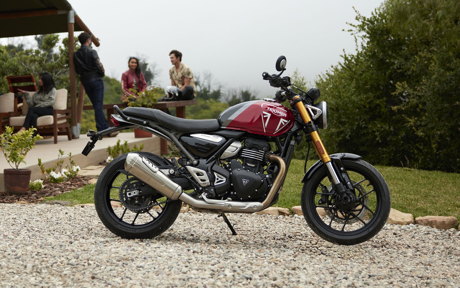 Triumph Speed 400 - side