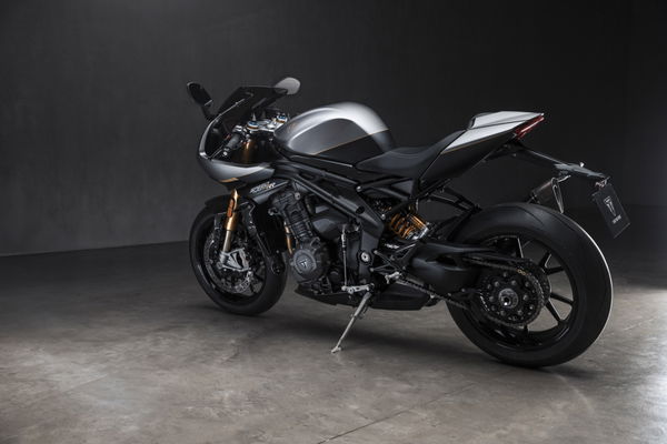 Triumph Speed Triple 1200 RR Breitling Limited Edition Announced