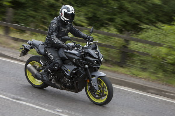 Back-to-back test: Yamaha MT-10 vs BMW S1000R review