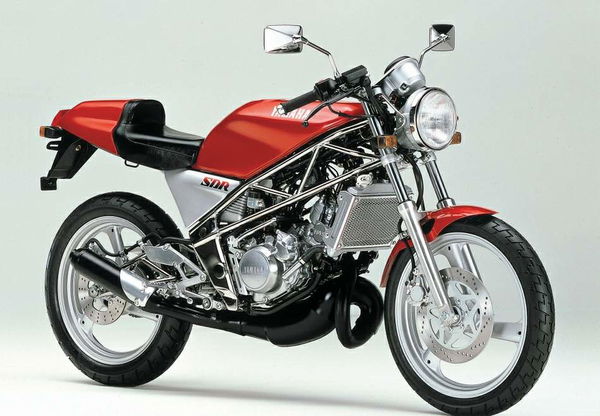 Yamaha SDR200 87 1.jpg