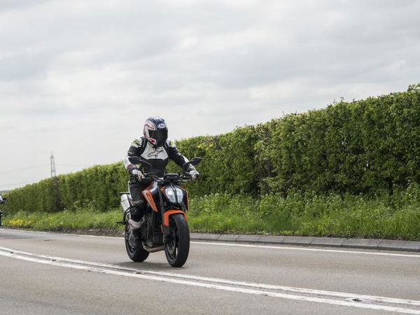 kTM 790 Duke