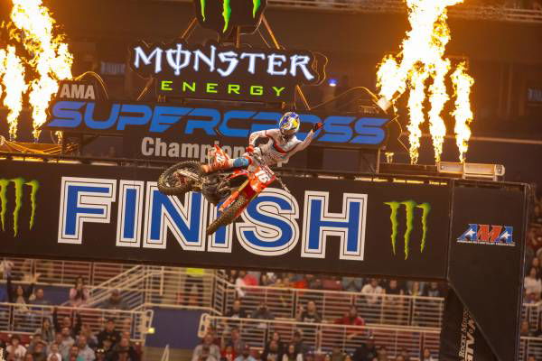 Jett Lawrence, 2022 St. Louis Supercross, winning one of the three Main Events. - Honda Racing Corporation.