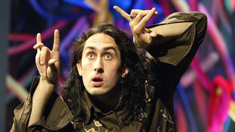 Ross Noble plans hilarious show for Riders for Health