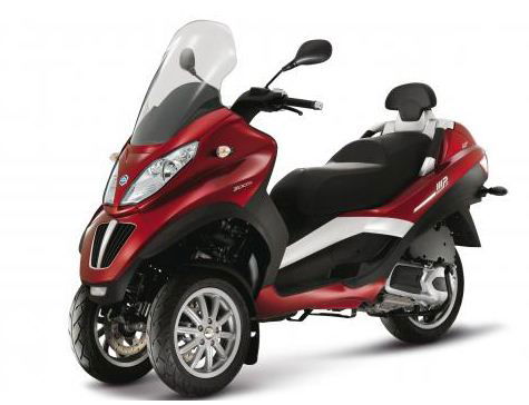 Piaggio launch 300cc MP3