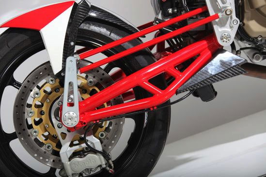 Bimota Tesi 3D tested around Brands Hatch