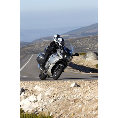 2011 BMW K1600GT/GTL first images