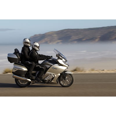 2011 BMW K1600GT/GTL first images