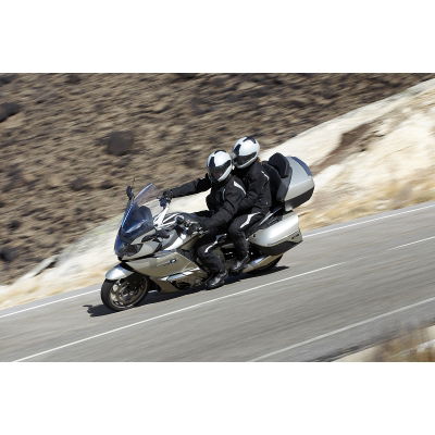 2011 BMW K1600GT/GTL first images