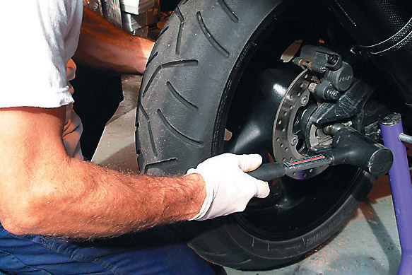 10 Steps for easy wheel removal
